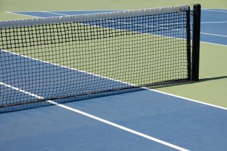 Jakie są nazwy uderzeń w tenisie?