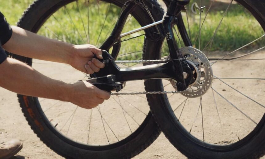 Jak zamontować przednie koło w rowerze